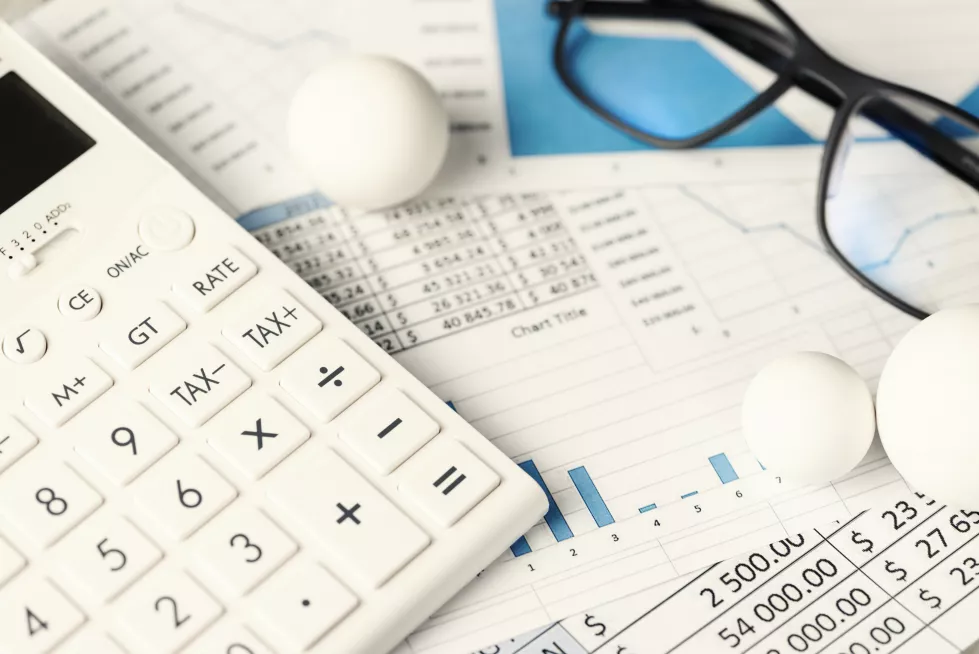 high-angle-view-books-table-2