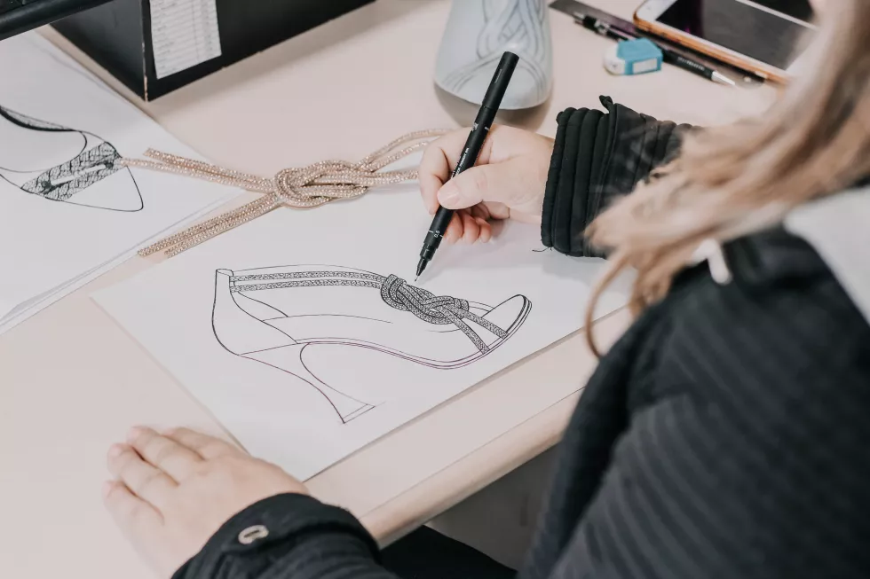 desenho-de-moda-sandalia