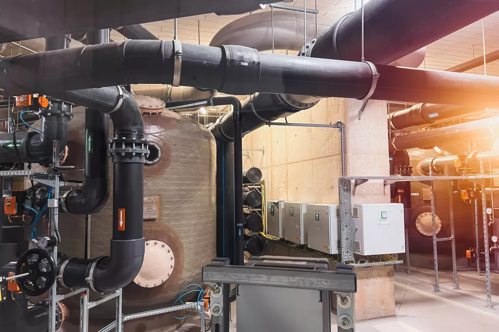 water-flow-management-pipes-with-control-valves