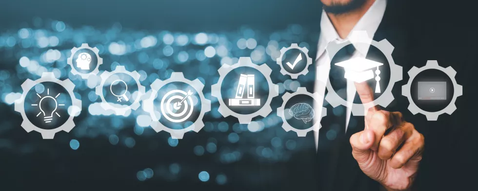 online-education-training-elearning-webinar-internet-person-hand-pointing-with-vr-screen-education-icon-learning-online-with-webinar-video-tutorial-internet-lessons