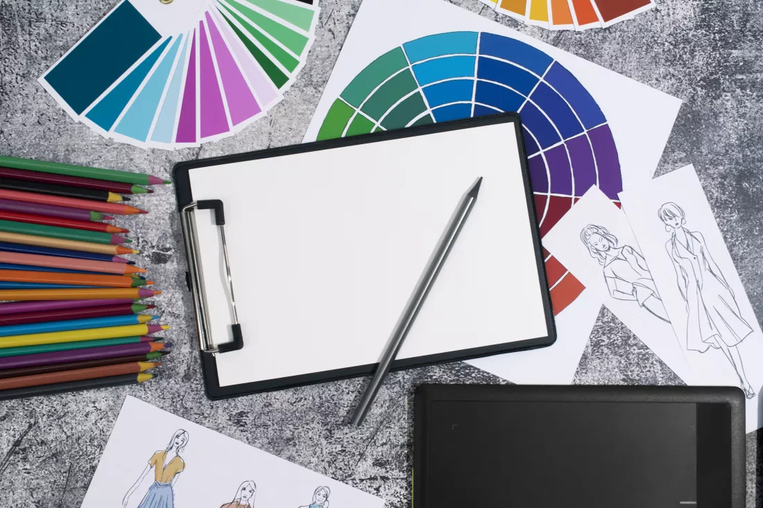still-life-graphic-design-office