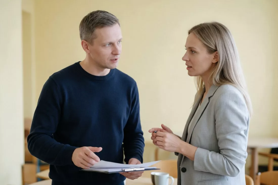 organizatorzy pomocy społecznej w dziennym domu