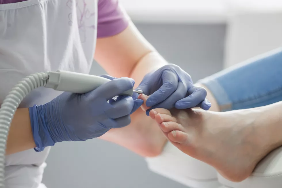 podiatry-doctor-treatment-feet-nails