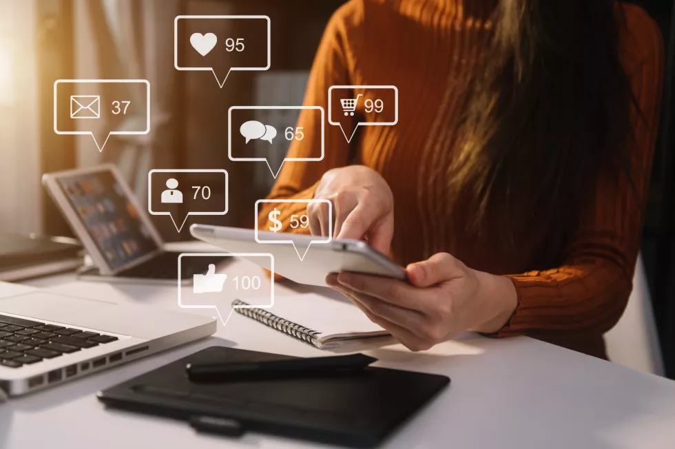 social-media-marketing-virtual-icons-screen-conceptclose-up-businesswoman-typing-keyboard-with-laptop