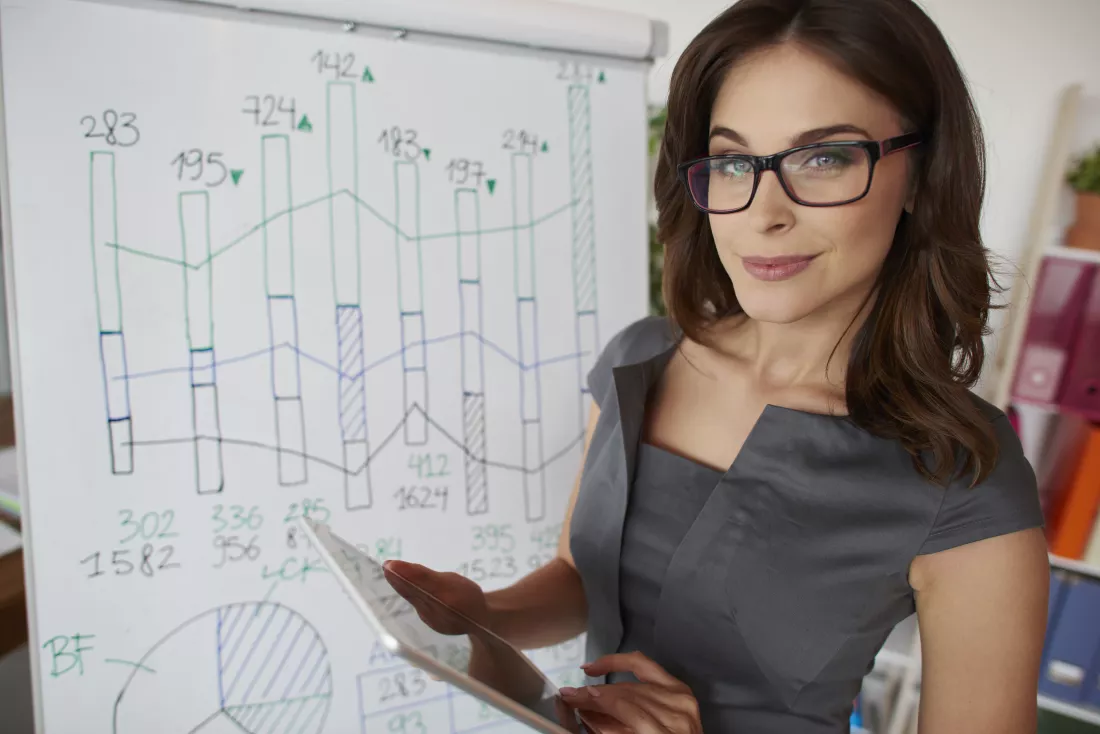 woman-standing-white-board