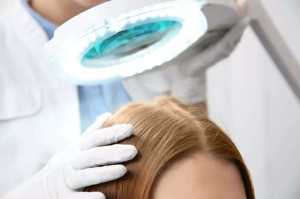 woman-visiting-dermatologist-clinic