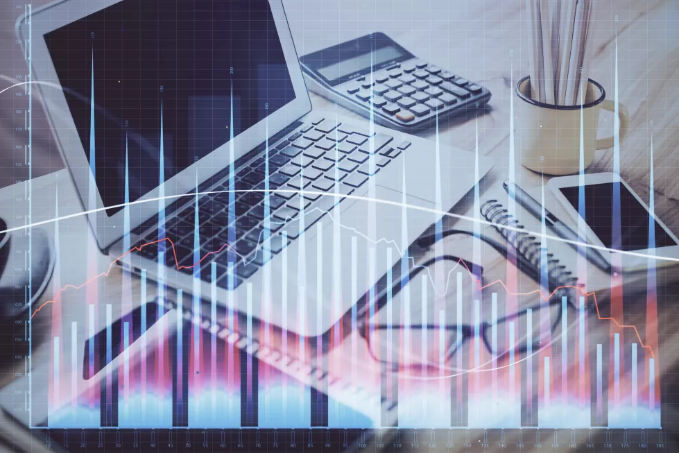 forex-market-chart-hologram-personal-computer-background-multi-exposure-concept-investment