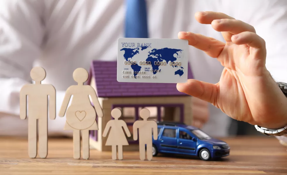 figures-family-stand-background-house-car