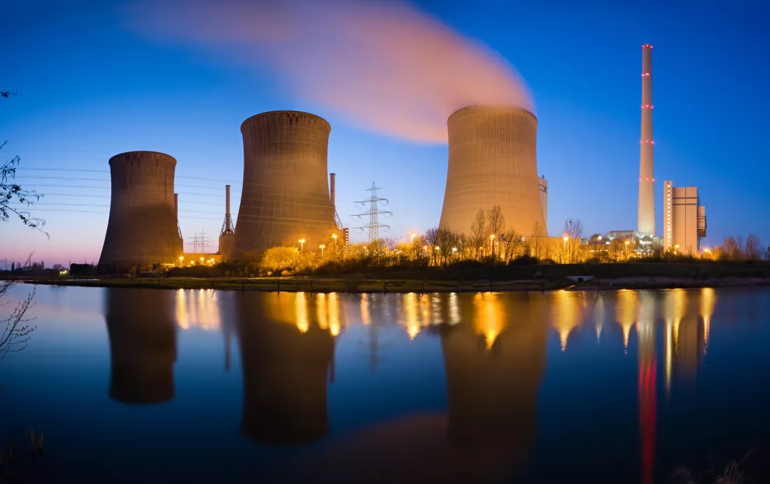 power-plant-river-panorama-night