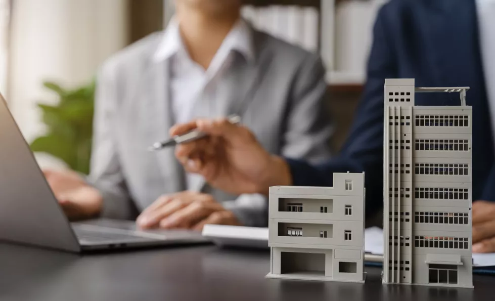 considering-buying-home-investing-real-estate-broker-signs-sales-agreement-agent-lease-agreement-successful-deal