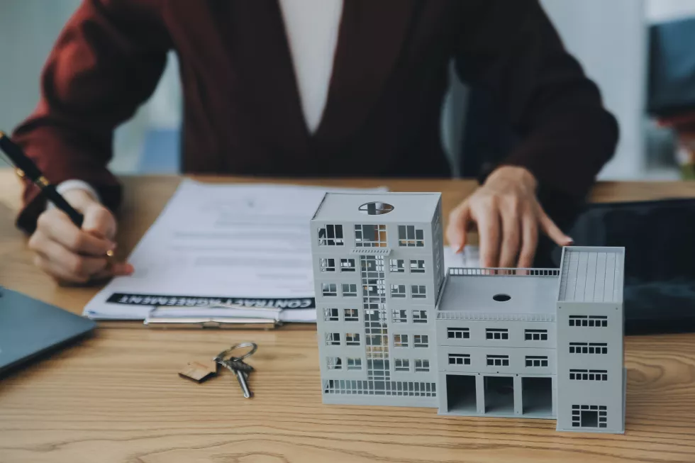 real-estate-agent-customer-discussing-contract-buy-get-insurance-loan-real-estate-property